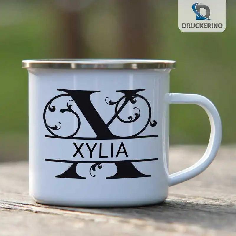 Emaille Tasse mit Namen | Motiv 1 | Xylia - Druckerino