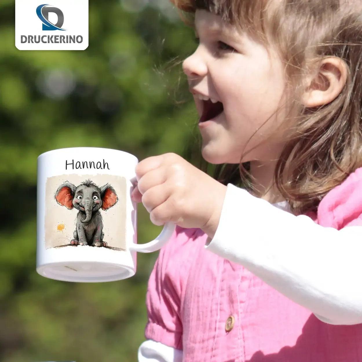 Kindertasse mit Namen | Abenteuer Elefantenfreund - Druckerino