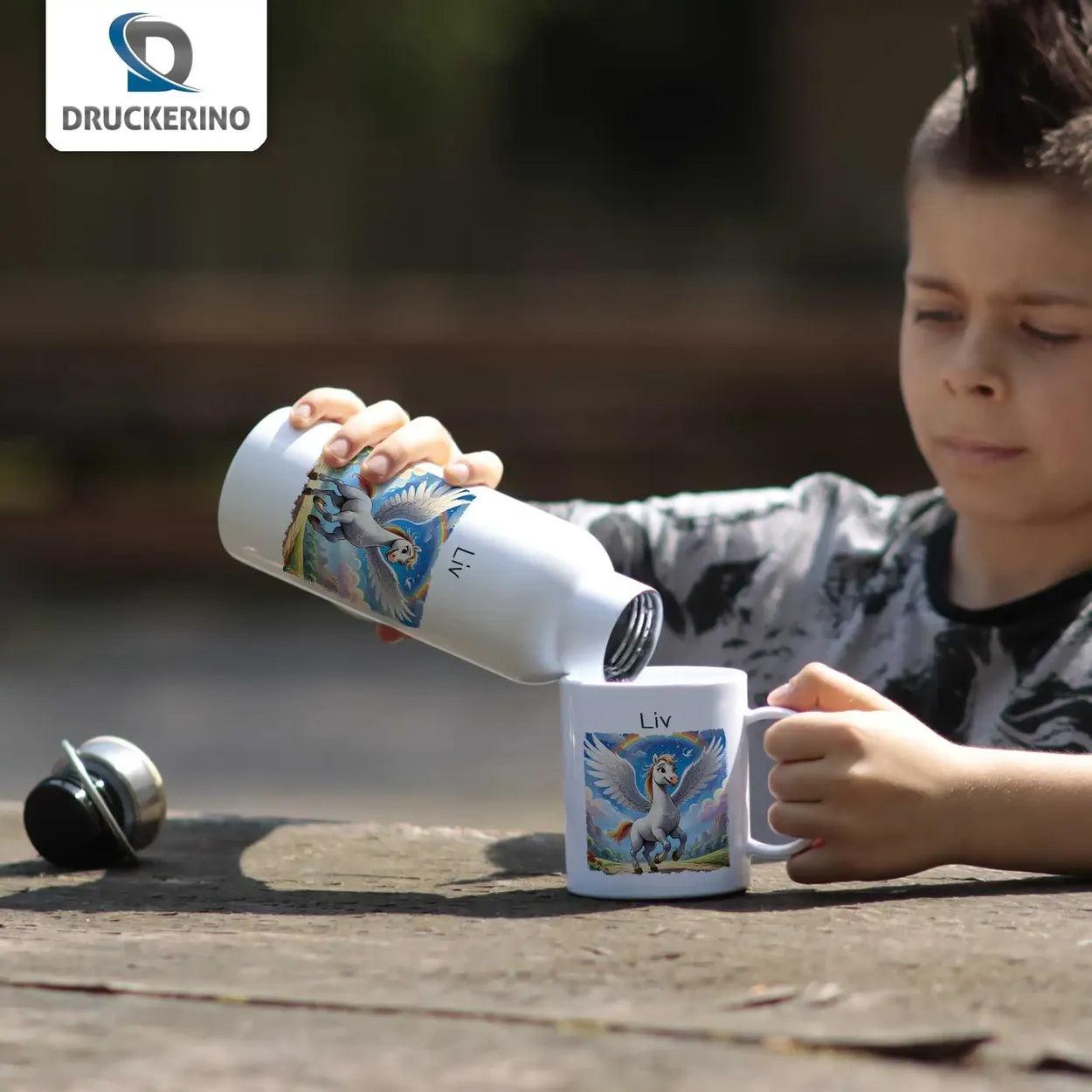 Kindertasse mit Namen | Wolkenreiter - Druckerino