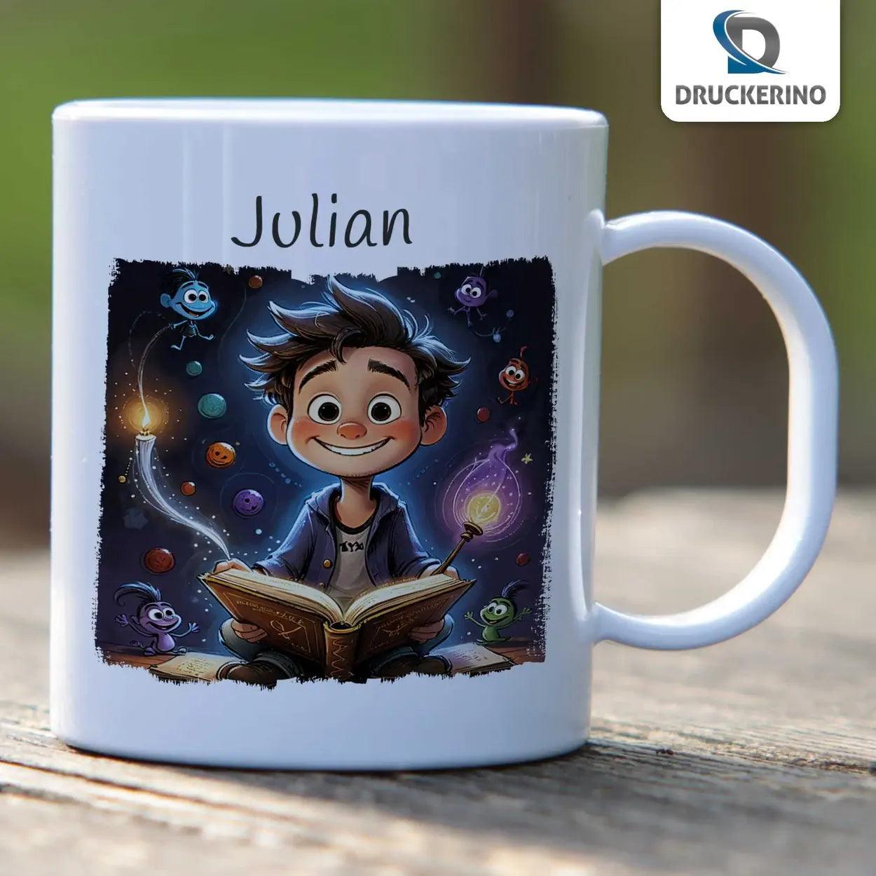 Kindertasse mit Namen | Zauberlehrling-Abenteuer - Druckerino