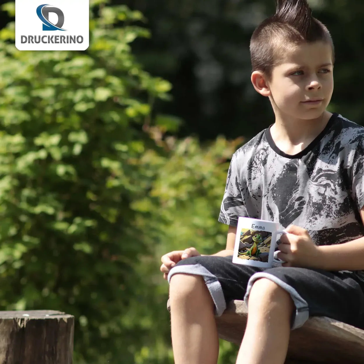 Abenteuer Dschungelechse - Kindertasse mit Namen - Tasse personalisiert Kunststofftassen Druckerino   