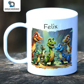 Kindertasse personalisiert | Dino-Abenteuer Kinder | Kindergeburtstag Geschenke | Kindertasse personalisiert mit Name | 320ml Kunststofftassen Druckerino   