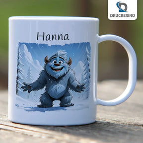 Kindertasse mit Namen | Schneemonster-Abenteuer | personalisierbare Kindergeschenke | Kindertasse frei von BPA | 320ml Geschenke