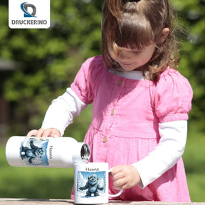 Kindertasse mit Namen | Schneemonster-Abenteuer | personalisierbare Kindergeschenke | Kindertasse frei von BPA | 320ml Geschenke