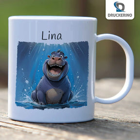 Tasse für Kinder | Wasserspaß Nilpferd | Einschulung Geschenk | Geschenk personalisiert | 320ml Kunststofftassen Druckerino   