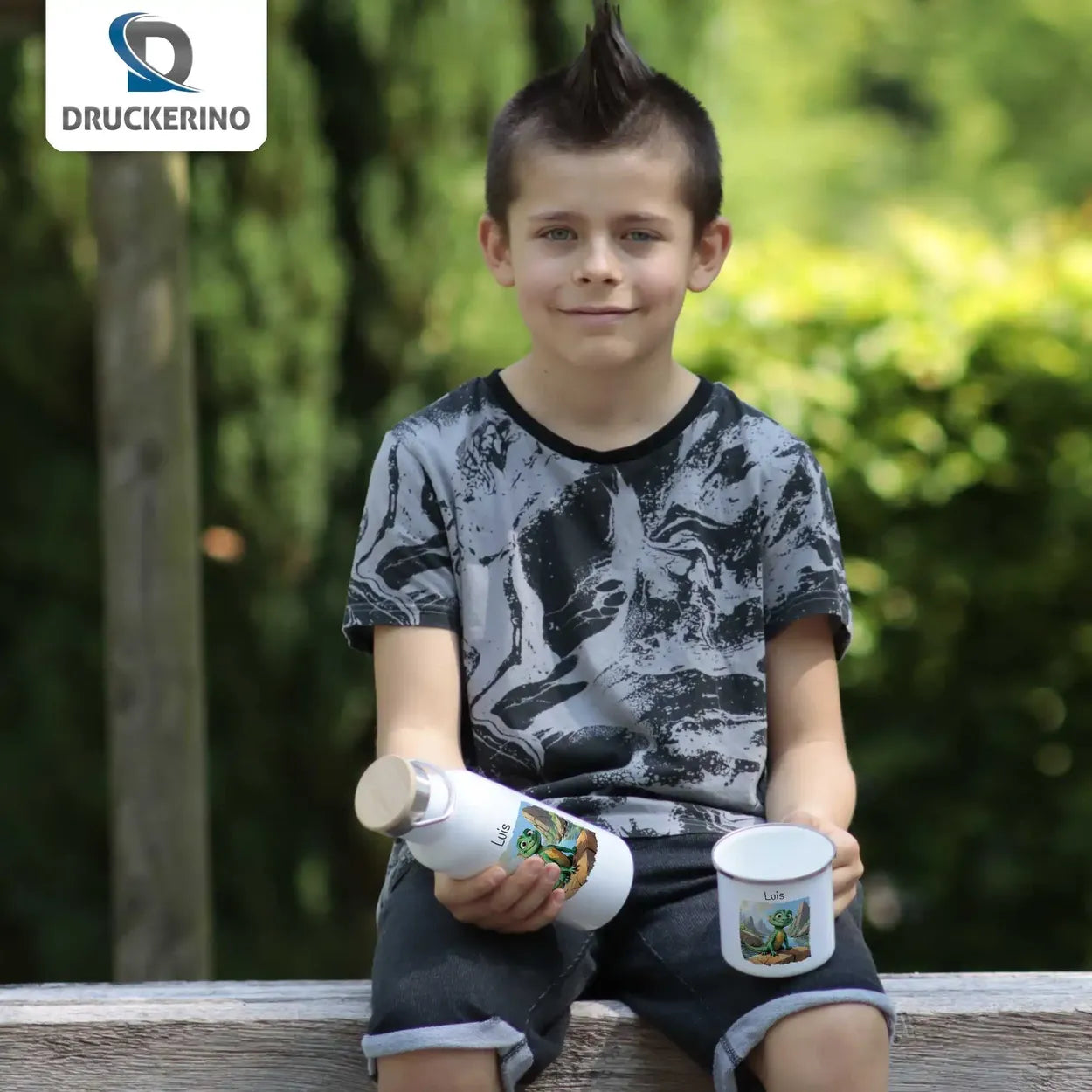 Abenteuerlustige Drachen Emaille Tasse für Kinder personalisiert Emailletasse Druckerino   