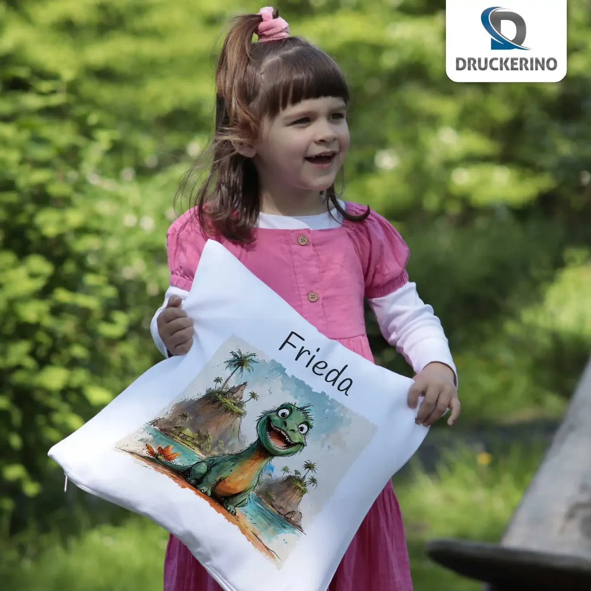 Trauminsel Dino Kissen für Kinder mit Namen personalisiert Kissen Druckerino   