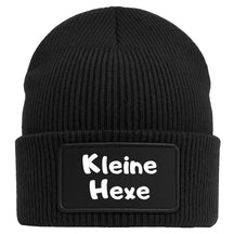 Beanie Mütze Kleine Hexe Geschenkidee Wichtelgeschenk in schwarz