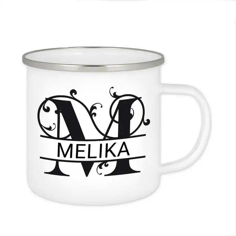 Emaille Tasse mit Namen | Motiv 1 | Melika - Druckerino
